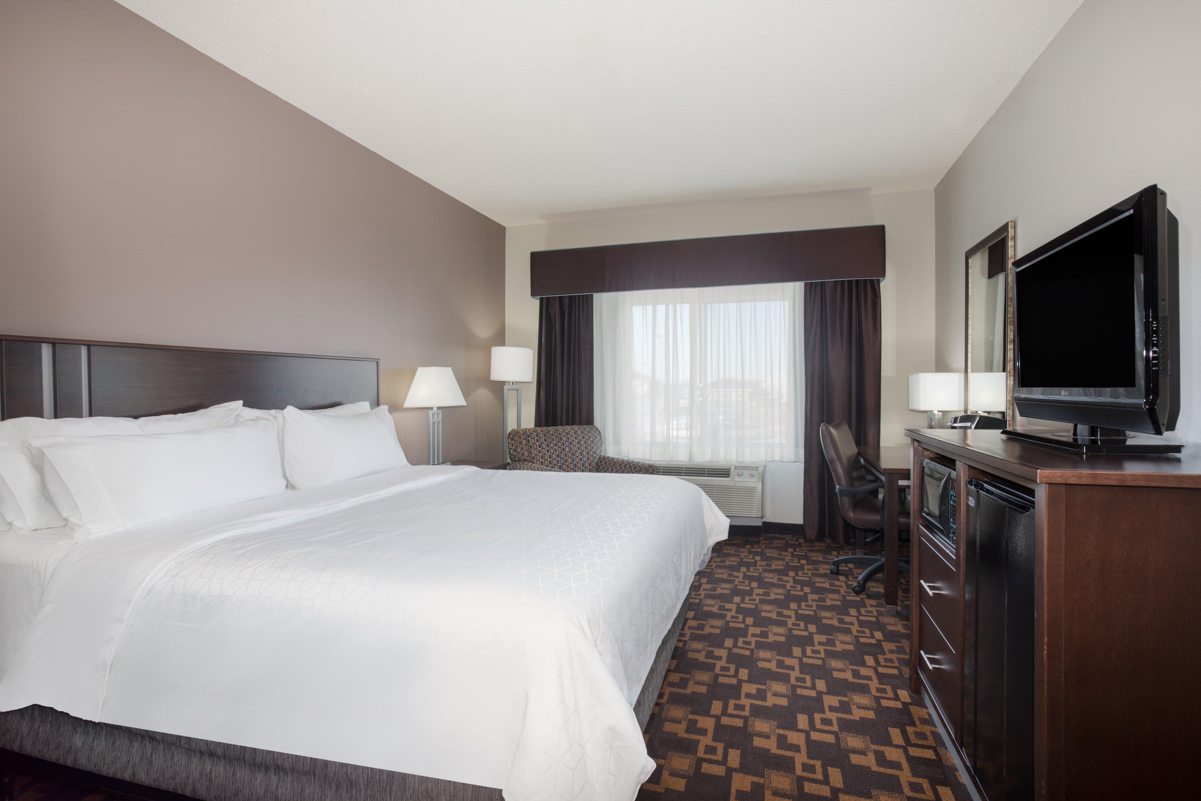 Holiday Inn Express & Suites Yankton By Ihg Exterior photo