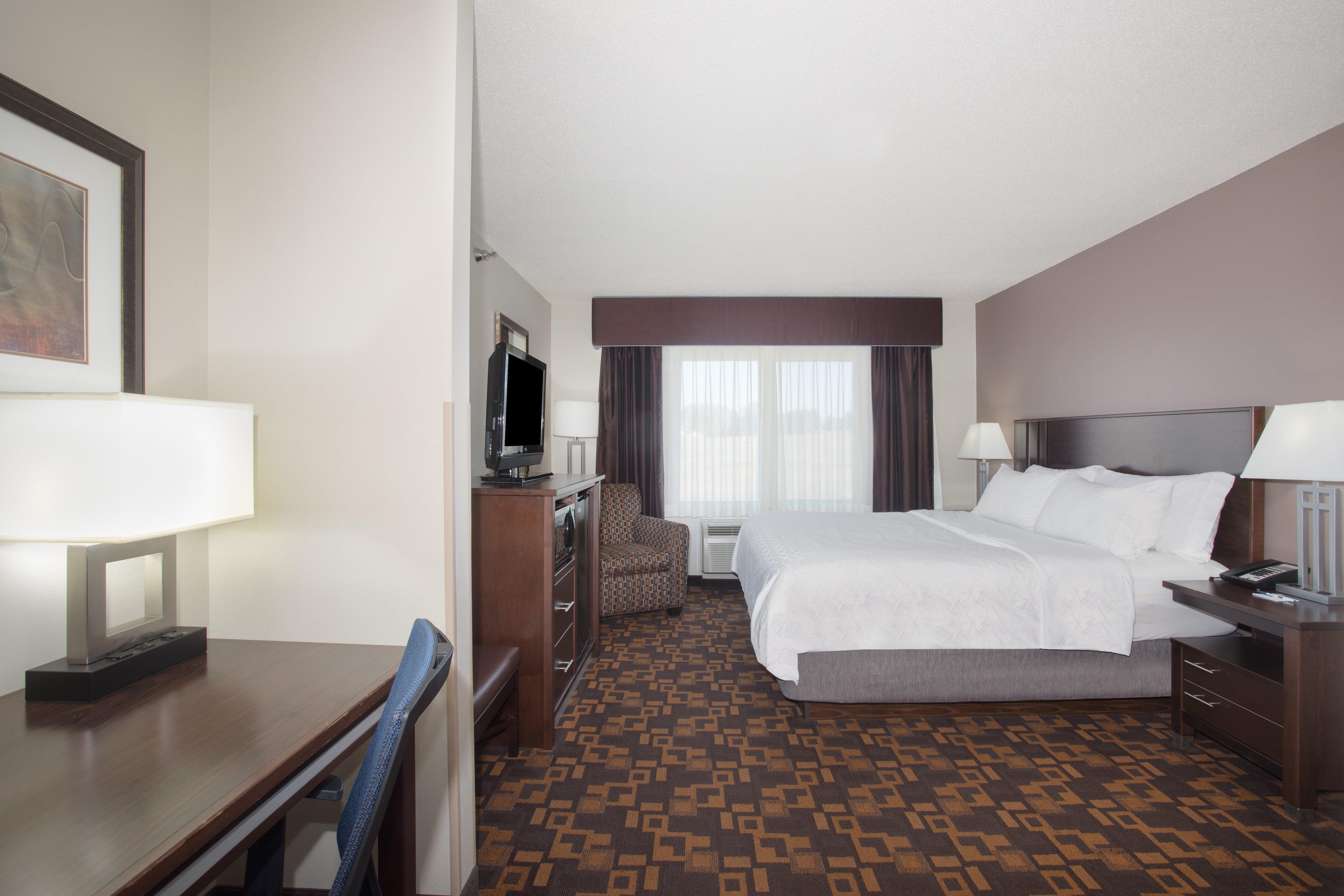 Holiday Inn Express & Suites Yankton By Ihg Exterior photo